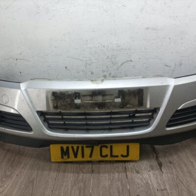 Бампер Opel Astra H 2005 хетчбэк 5дв. Z17DTH 1.7 Перед. - изображение 1