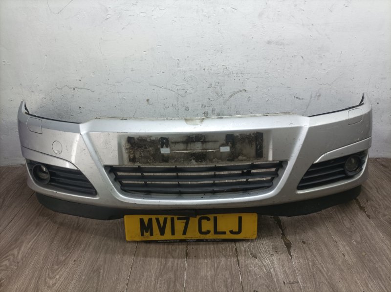Бампер Opel Astra H 2005 хетчбэк 5дв. Z17DTH 1.7 Перед.