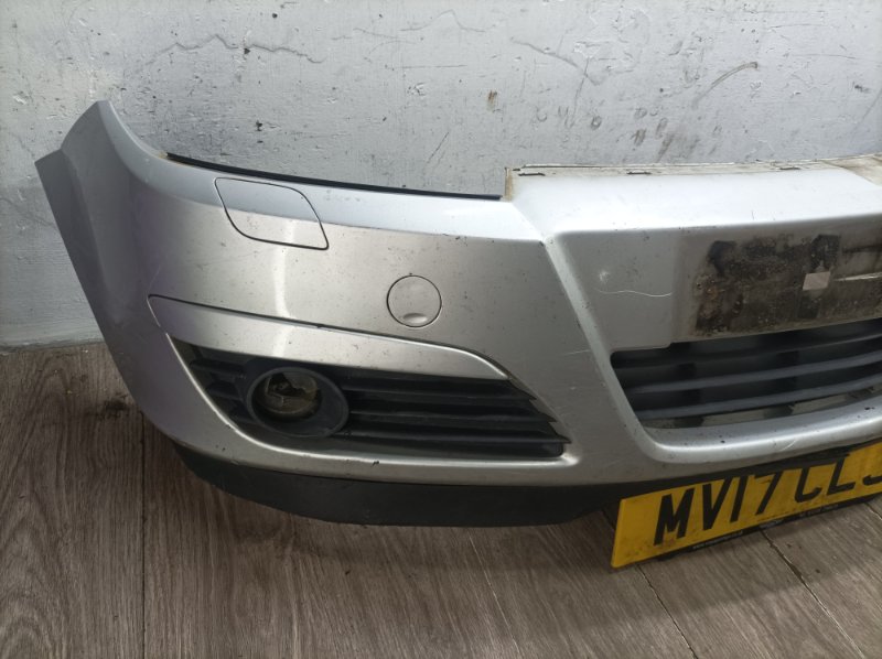 Бампер Opel Astra H 2005 хетчбэк 5дв. Z17DTH 1.7 Перед.
