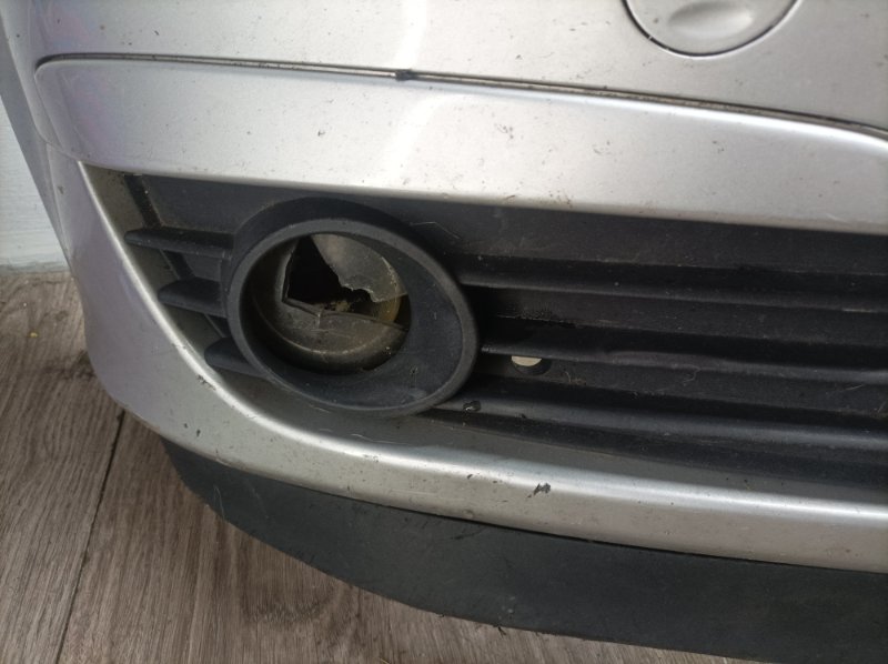 Бампер Opel Astra H 2005 хетчбэк 5дв. Z17DTH 1.7 Перед.