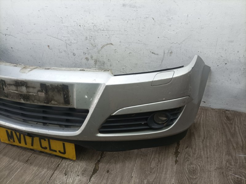 Бампер Opel Astra H 2005 хетчбэк 5дв. Z17DTH 1.7 Перед.