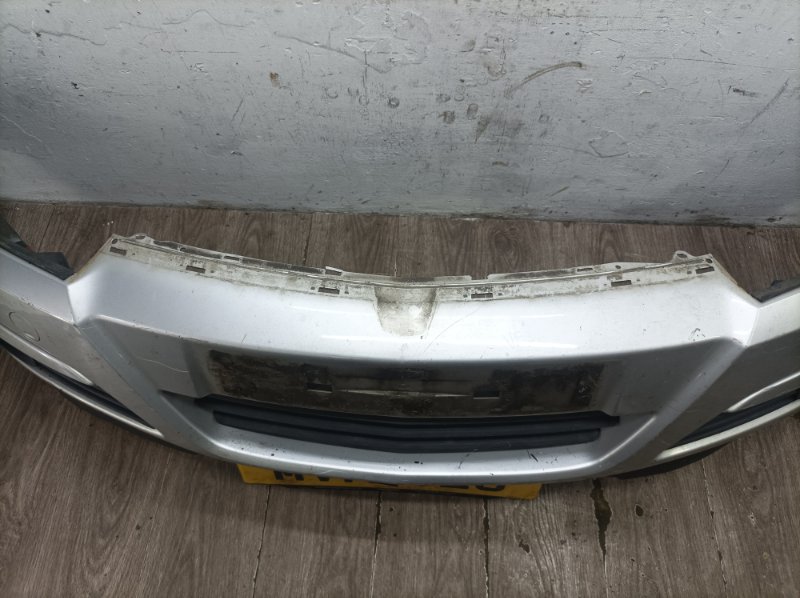 Бампер Opel Astra H 2005 хетчбэк 5дв. Z17DTH 1.7 Перед.