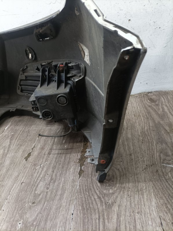 Бампер Opel Astra H 2005 хетчбэк 5дв. Z17DTH 1.7 Перед.