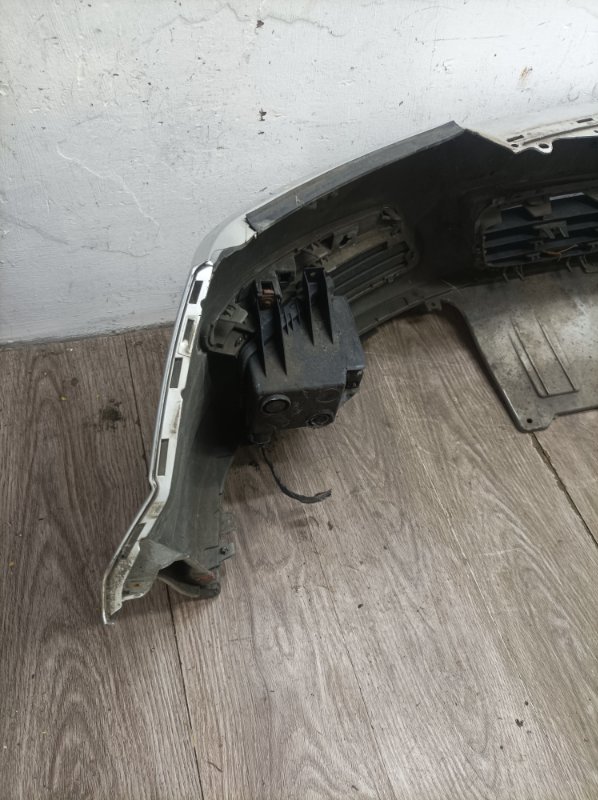 Бампер Opel Astra H 2005 хетчбэк 5дв. Z17DTH 1.7 Перед.