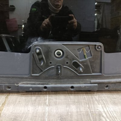 Стекло крышки багажника Land Rover Range Rover 2008 джип внедорожник 5дв 276DT - изображение 3
