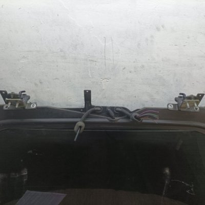 Стекло крышки багажника Land Rover Range Rover 2008 джип внедорожник 5дв 276DT - изображение 4