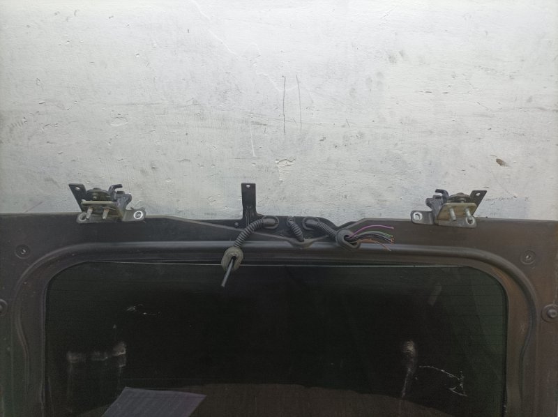 Стекло крышки багажника Land Rover Range Rover 2008 джип внедорожник 5дв 276DT