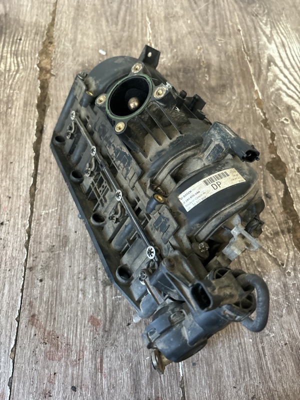 Коллектор впускной Opel Corsa D 2008 Z14XEP