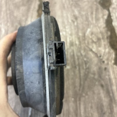 Динамик Hyundai Elantra 2004 седан 4дв. G4ED-G Перед. - изображение 2