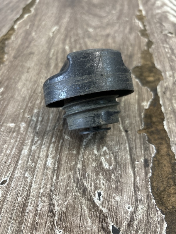 Пробка бензобака Opel Astra G 1999 хетчбэк 5дв. X16XEL 1.6