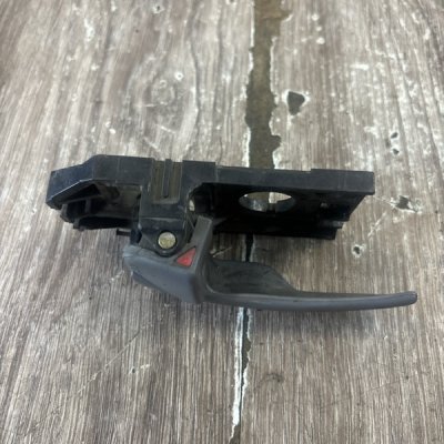 Ручка двери внутренняя Hyundai Elantra 2004 седан 4дв. G4ED-G Задн. Лев. - изображение 5
