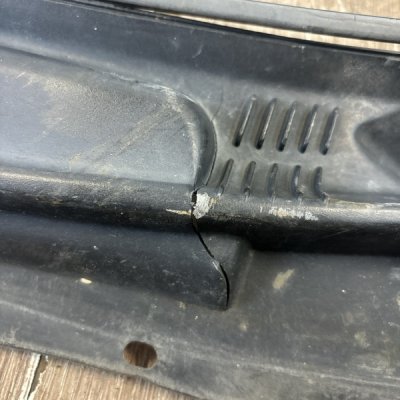 Водосток/жабо Hyundai Elantra 2004 седан 4дв. G4ED-G Лев. - изображение 7