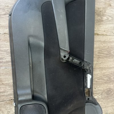 Обшивка двери Opel Astra G 1999 хетчбэк 5дв. X16XEL 1.6 Перед. Лев. - изображение 1