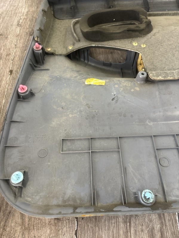 Обшивка двери Hyundai Elantra 2004 седан 4дв. G4ED-G Задн. Лев.