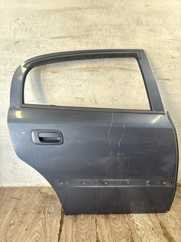 Дверь Opel Astra G 1999 хетчбэк 5дв. X16XEL 1.6 Задн. Прав.