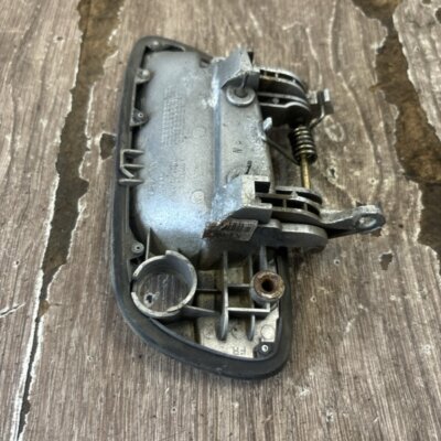 Ручка двери внешняя Hyundai Elantra 2004 седан 4дв. G4ED-G Перед. Прав. - изображение 5