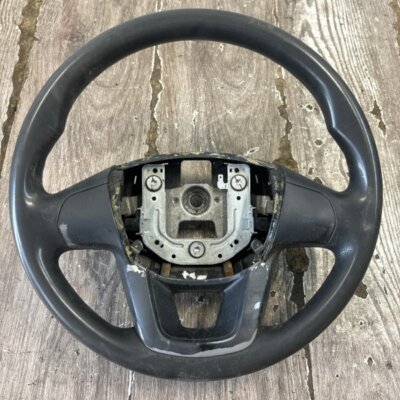 Руль Hyundai Elantra 2004 седан 4дв. G4ED-G - изображение 1