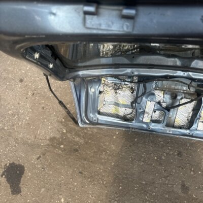 Крышка багажника Opel Astra G 1999 хетчбэк 5дв. X16XEL 1.6 - изображение 9