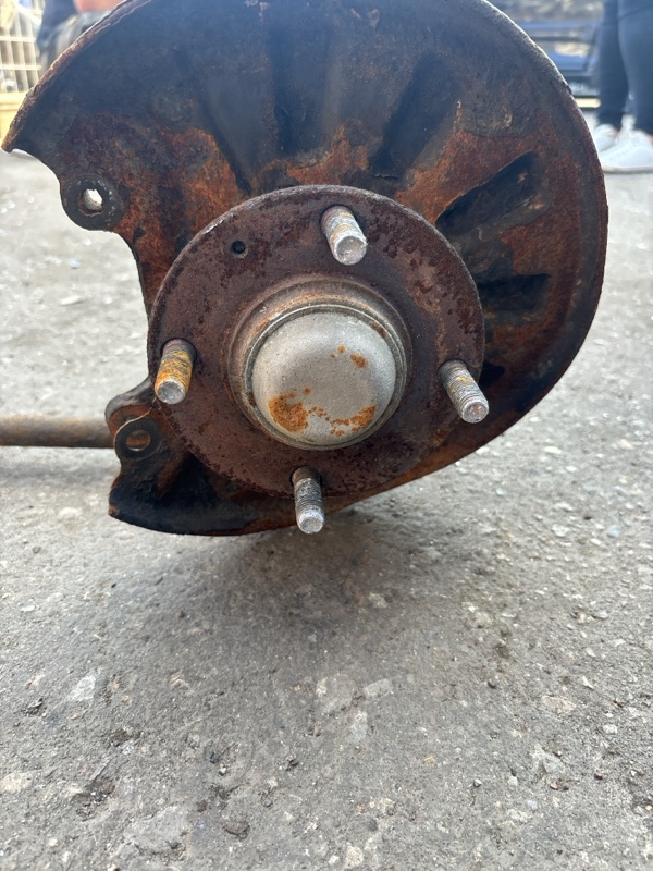 Кулак подвески Hyundai Elantra 2004 седан 4дв. G4ED-G Задн. Лев.