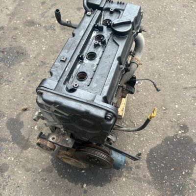 Двигатель Hyundai Elantra 2004 седан 4дв. G4ED-G - изображение 1