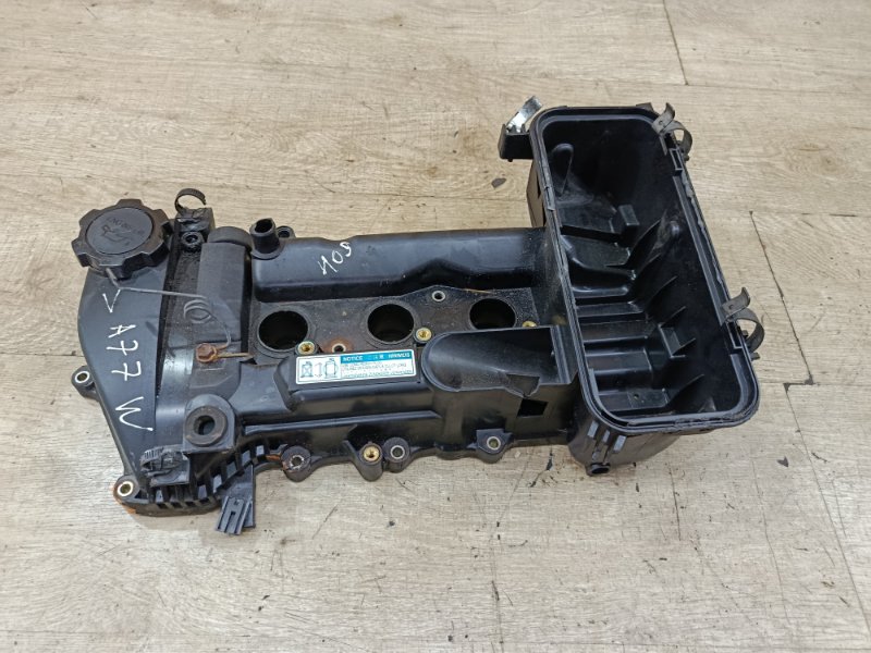 Крышка головки блока цилиндров Toyota Aygo 2007 1KR-FE