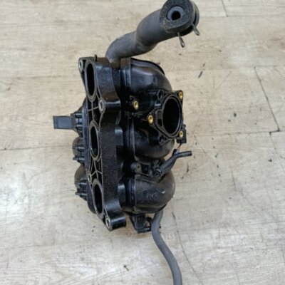 Коллектор впускной Toyota Aygo 2007 1KR-FE - изображение 10