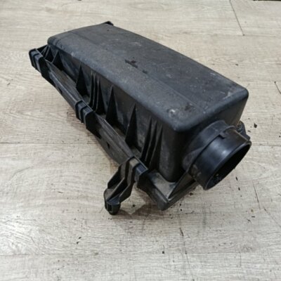 Корпус воздушного фильтра Ford Mondeo 2006 седан 4дв. CJBA - изображение 2