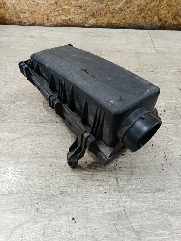Корпус воздушного фильтра Ford Mondeo 2006 седан 4дв. CJBA