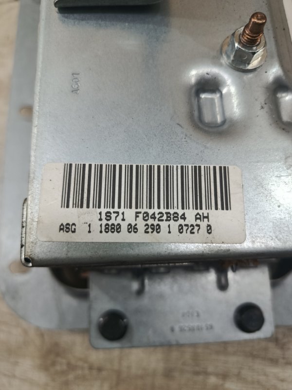 Подушка безопасности Ford Mondeo 2006 седан 4дв. CJBA Перед. Прав.