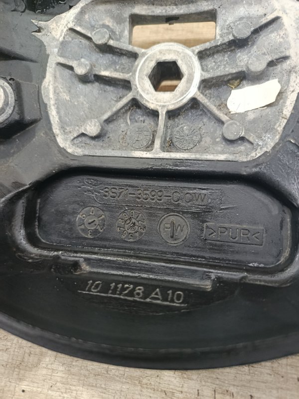 Руль Ford Mondeo 2006 седан 4дв. CJBA
