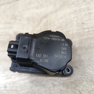 Сервопривод заслонки печки Ford Mondeo 2006 седан 4дв. CJBA - изображение 3