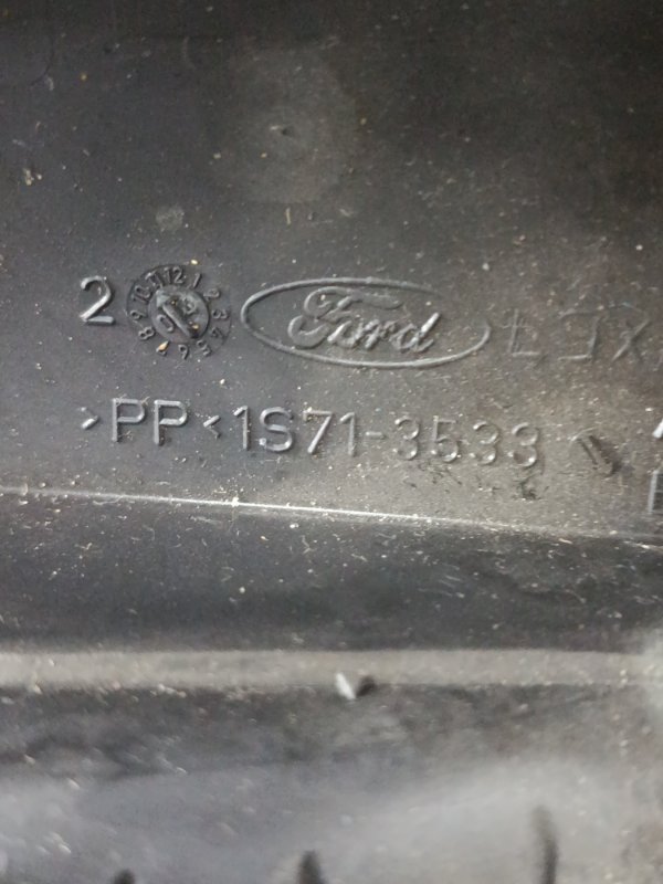 Кожух рулевой колонки Ford Mondeo 2006 седан 4дв. CJBA