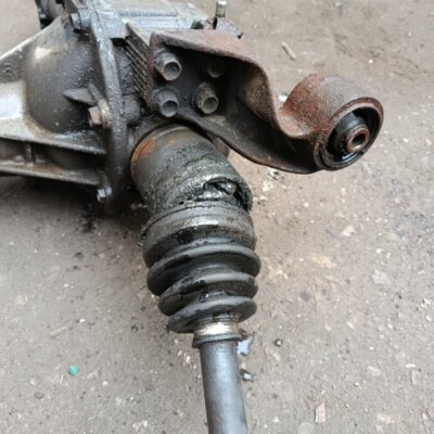 Редуктор Suzuki Grand Vitara 2003 универсал J20A - изображение 10