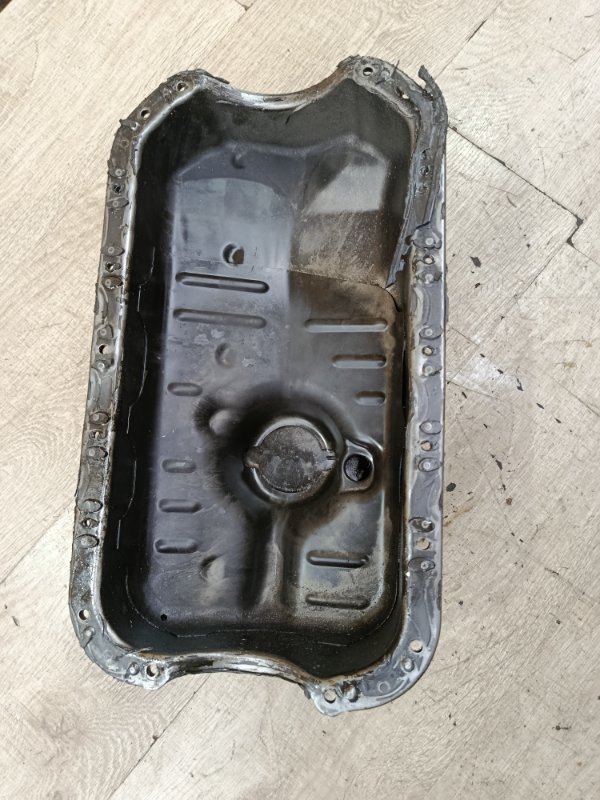 Поддон Volkswagen Tiguan 2011 CAWA