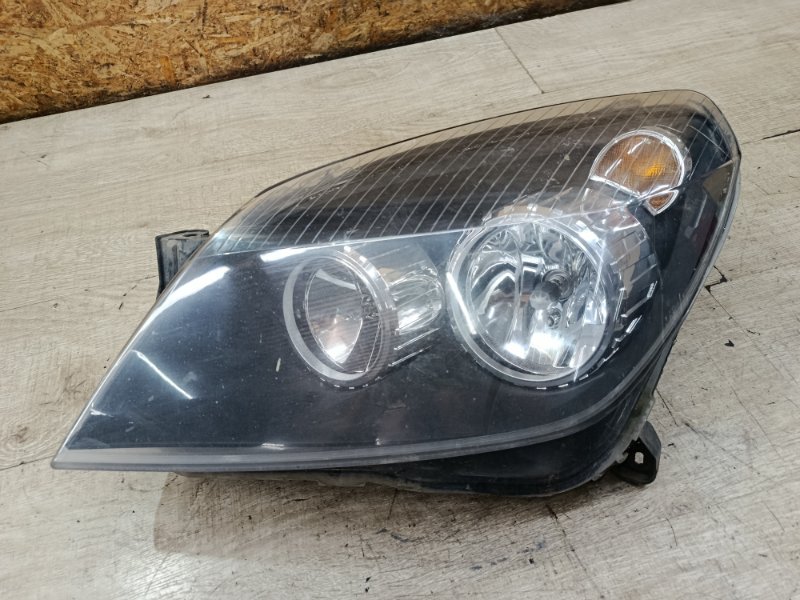 Фара Opel Astra H 2004 хетчбэк 5дв. Z18XE Перед. Лев.