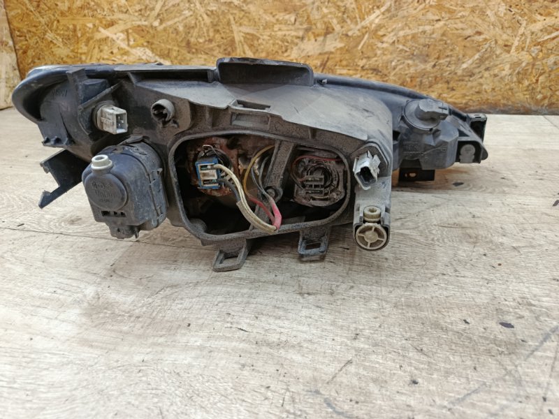 Фара Peugeot 206 2007 седан 4дв. NFU (TU5JP4) Перед. Лев.