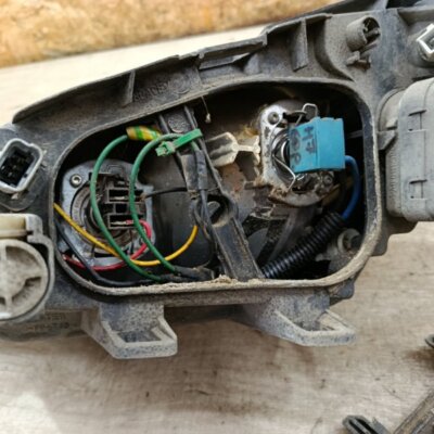 Фара Peugeot 206 2007 седан 4дв. NFU (TU5JP4) Перед. Прав. - изображение 7
