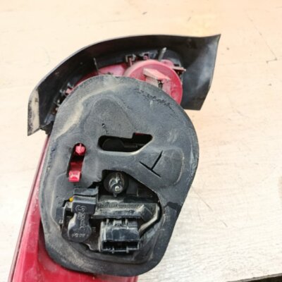 Фонарь Peugeot 206 2007 седан 4дв. NFU (TU5JP4) Задн. Прав. - изображение 6