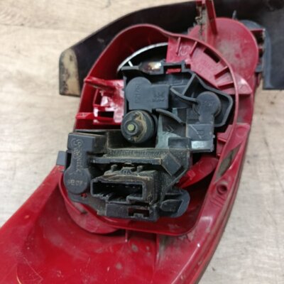 Фонарь Peugeot 206 2007 седан 4дв. NFU (TU5JP4) Задн. Прав. - изображение 7