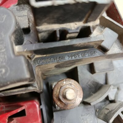 Фонарь Peugeot 206 2007 седан 4дв. NFU (TU5JP4) Задн. Лев. - изображение 9