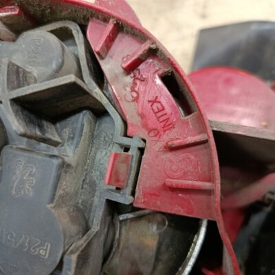 Фонарь Peugeot 206 2007 седан 4дв. NFU (TU5JP4) Задн. Лев. - изображение 11
