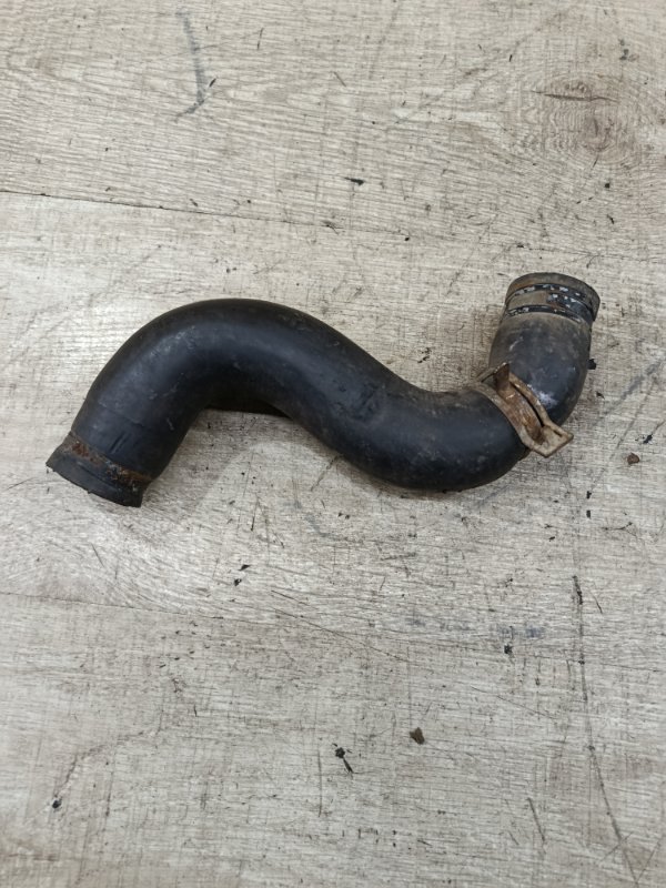 Патрубок системы охлаждения двигателя Peugeot 206 2002 хетчбэк 3дв. HFZ (TU1JP)
