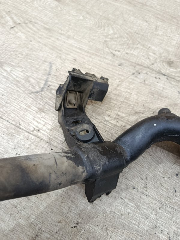 Патрубок системы охлаждения двигателя Peugeot 206 2002 хетчбэк 3дв. HFZ (TU1JP)
