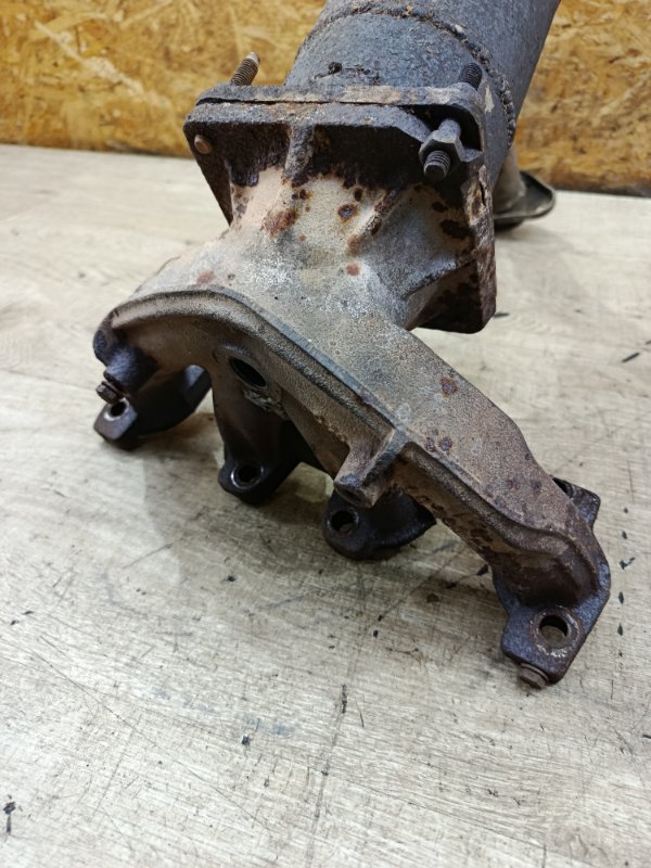 Коллектор выпускной Peugeot 206 2002 хетчбэк 3дв. HFZ (TU1JP)