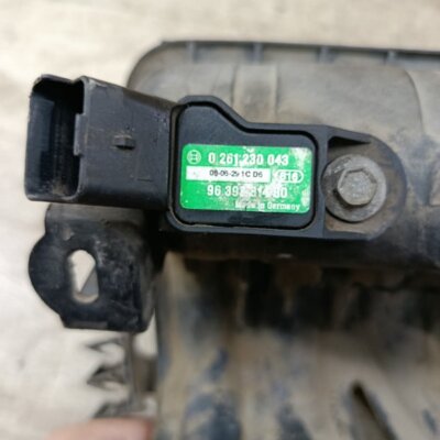 Коллектор впускной Peugeot 206 2002 хетчбэк 3дв. HFZ (TU1JP) - изображение 9