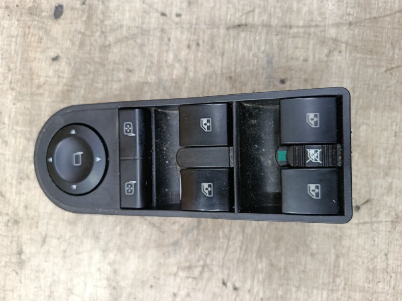 Блок управления стеклами Opel Astra H 2004 хетчбэк 5дв. Z18XE