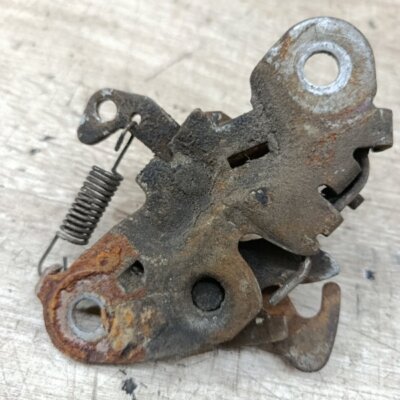 Замок капота Peugeot 206 2007 седан 4дв. NFU (TU5JP4) - изображение 6