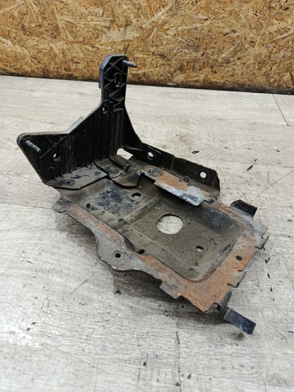 Полка аккумулятора Peugeot 206 2007 седан 4дв. NFU (TU5JP4)
