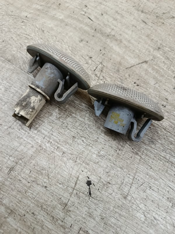 Повторитель поворота Peugeot 206 2007 седан 4дв. NFU (TU5JP4)