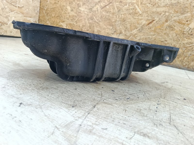 Масляный поддон ДВС Ford Focus 2006 SHDA